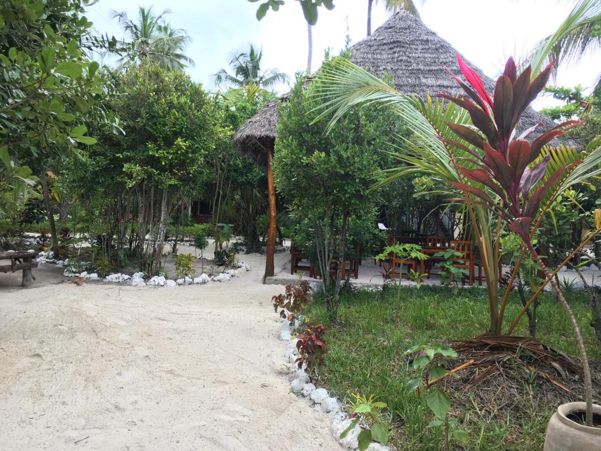 Mount Zion Lodge Michamvi 外观 照片