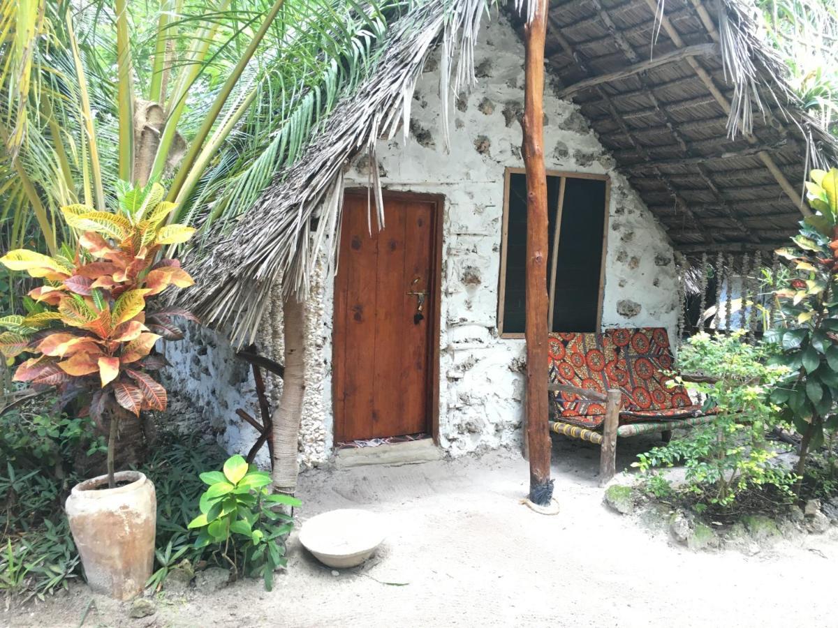 Mount Zion Lodge Michamvi 外观 照片