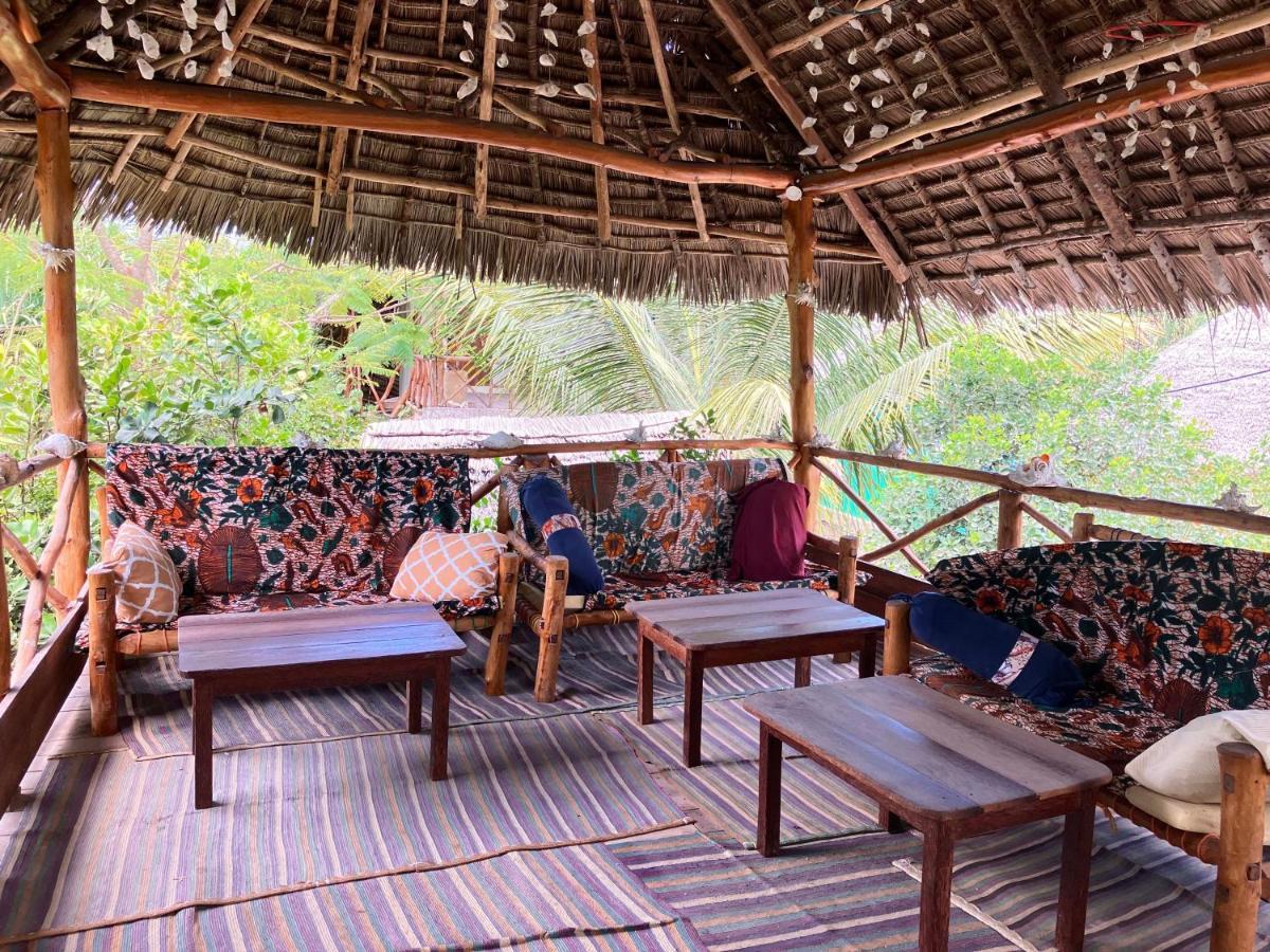 Mount Zion Lodge Michamvi 外观 照片