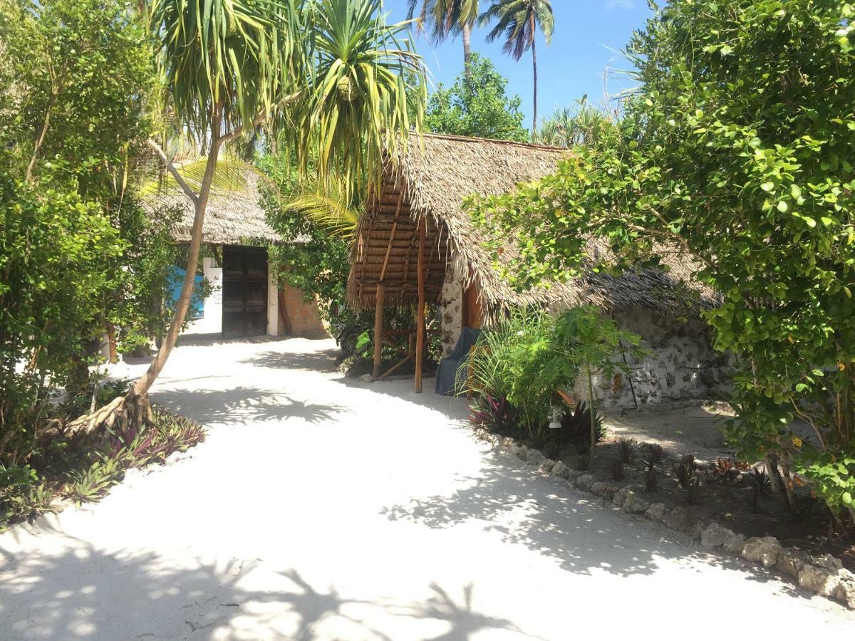 Mount Zion Lodge Michamvi 外观 照片